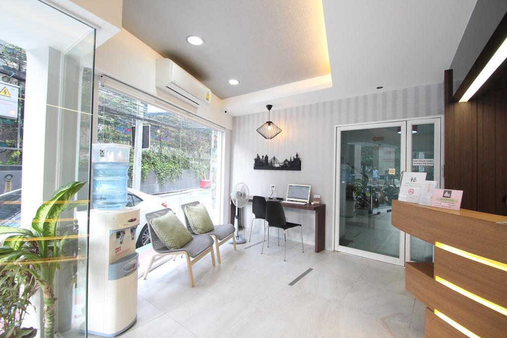 Preme Hostel Bangkok Ngoại thất bức ảnh