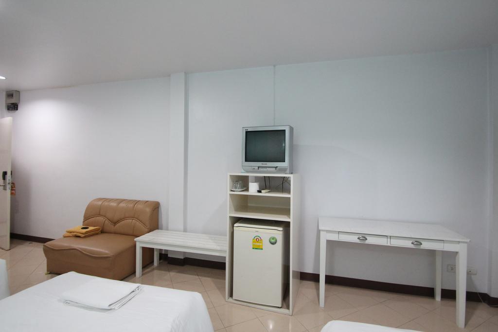 Preme Hostel Bangkok Ngoại thất bức ảnh
