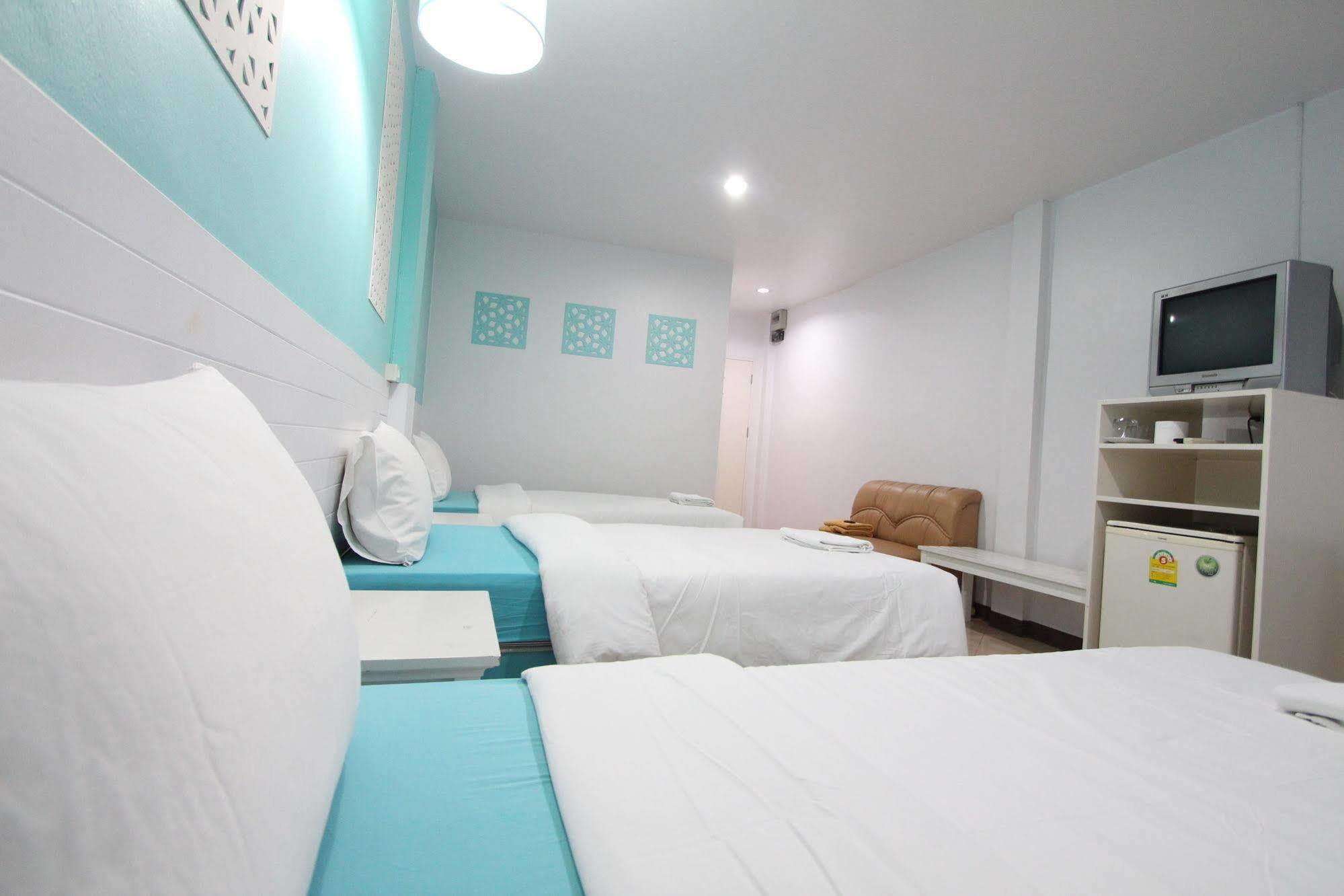 Preme Hostel Bangkok Ngoại thất bức ảnh