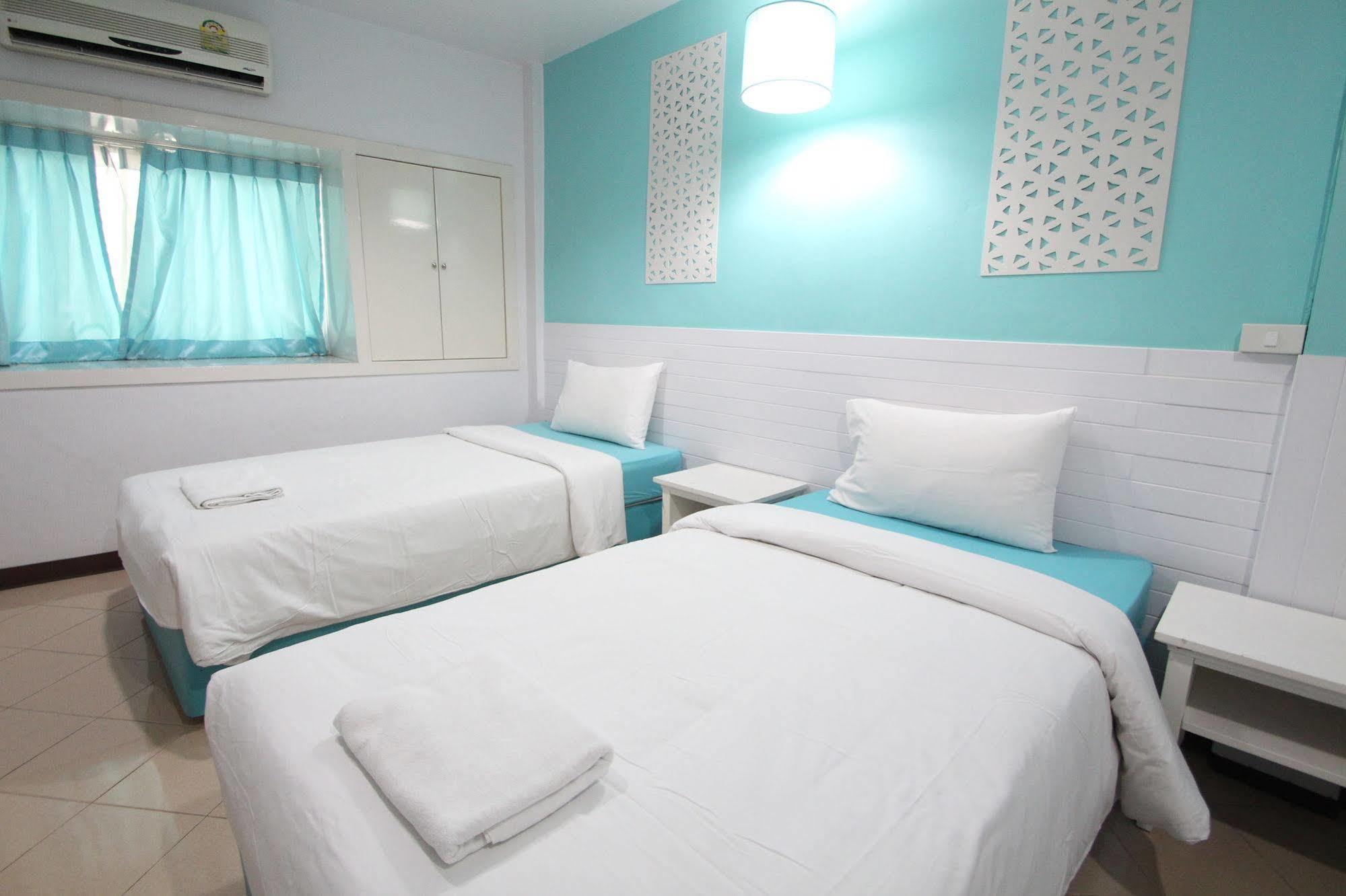Preme Hostel Bangkok Ngoại thất bức ảnh