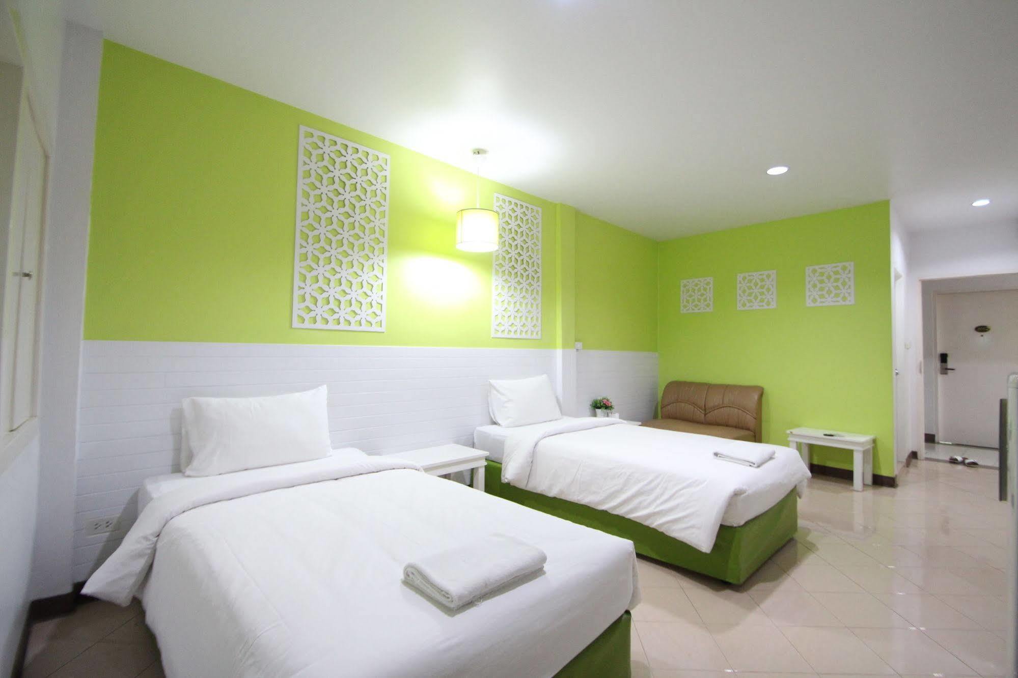 Preme Hostel Bangkok Ngoại thất bức ảnh